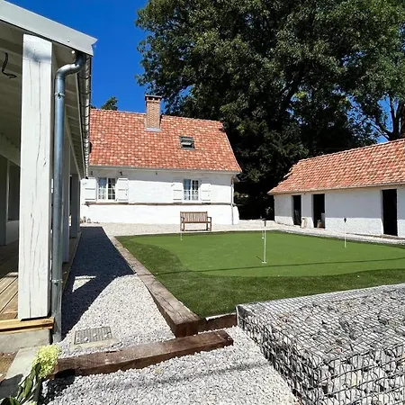 بيت ضيافة La Plonploniere