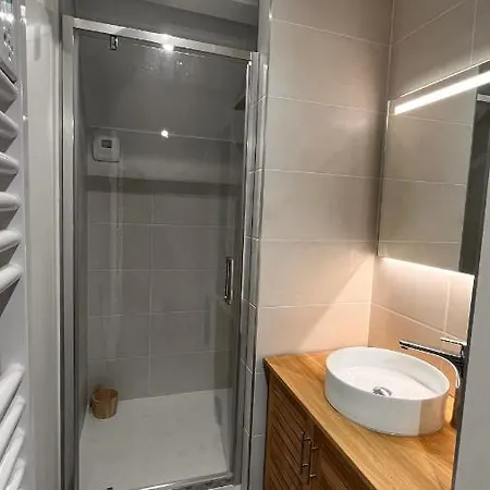 La Plonploniere بيت ضيافة