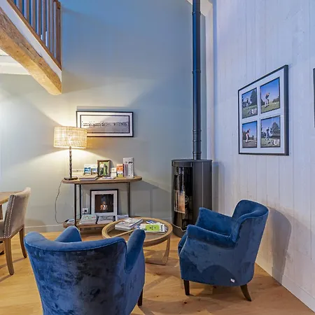 La Plonploniere بيت ضيافة 3*