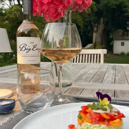 بيت ضيافة La Plonploniere Aix-en-Issart